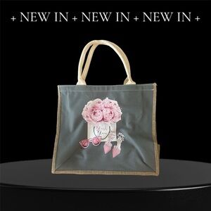 Handcrafted burlap fabric reusable everyday tote  zippered bag stamped